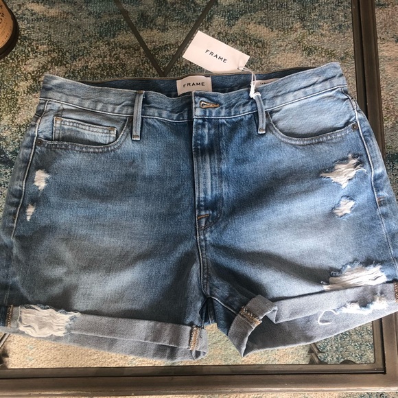 FRAME Le Beau denim shorts. NWT. - Picture 2 of 6